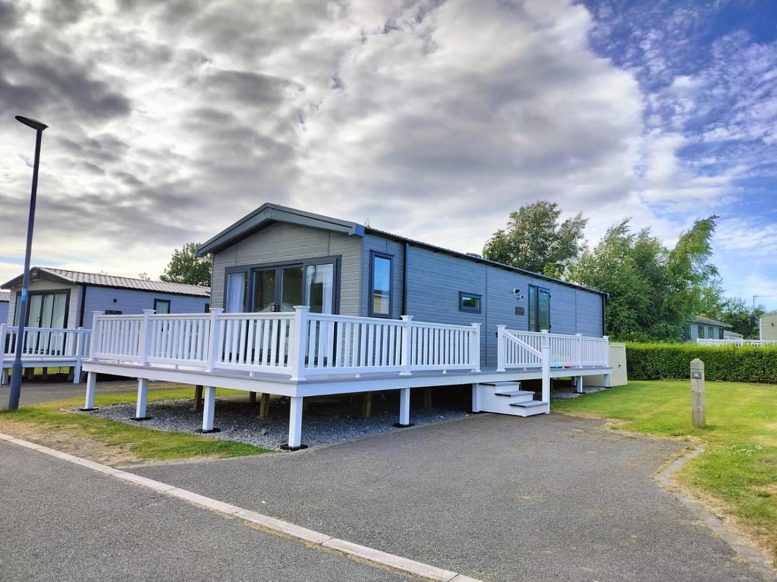 Presthaven Resort 3 Bedroom Luxury Gold 2024 Caravan Talacre ภายนอก รูปภาพ